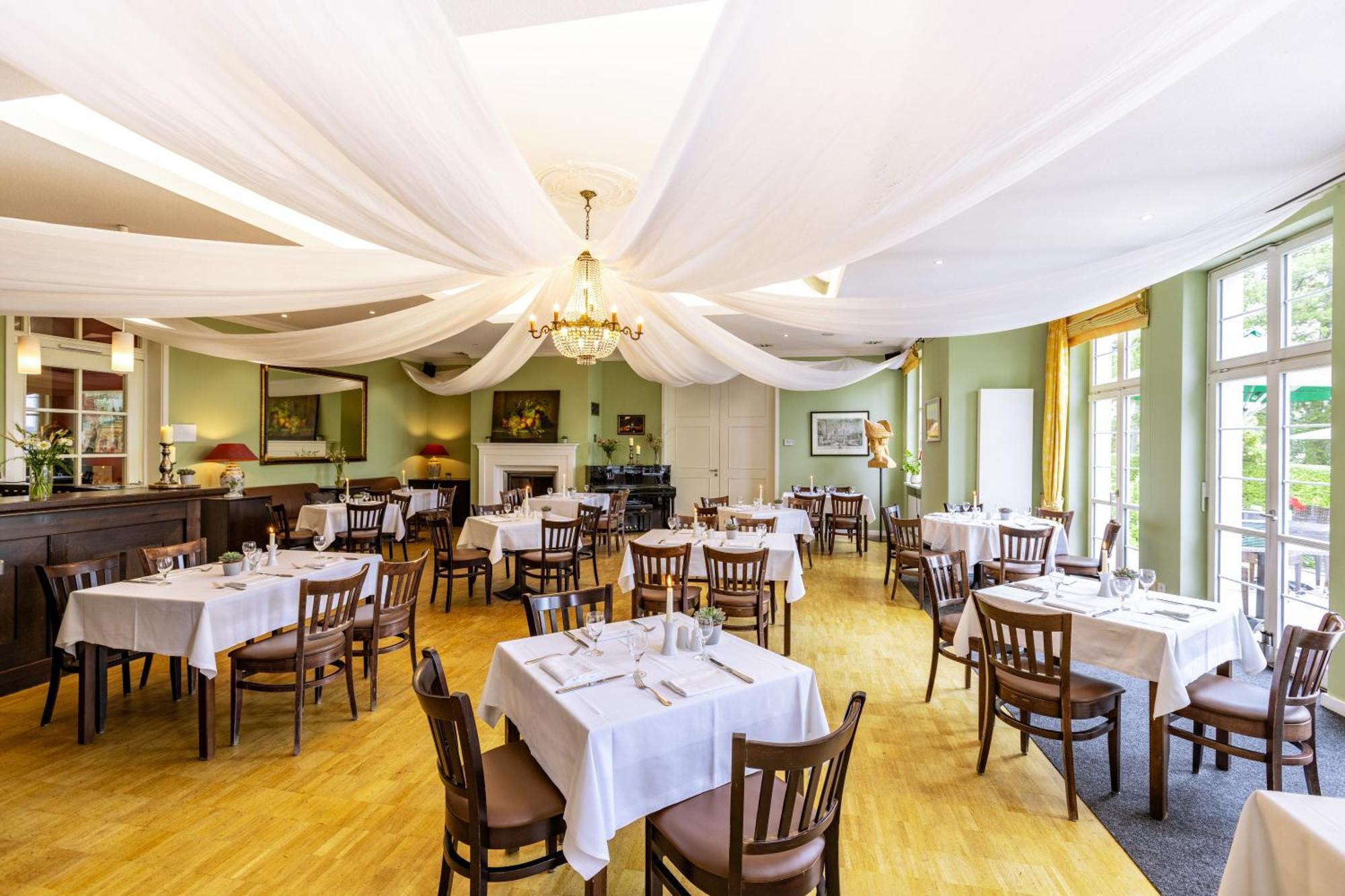 Cafe Wildau Hotel & Restaurant Am Werbellinsee Schorfheide Exterior photo